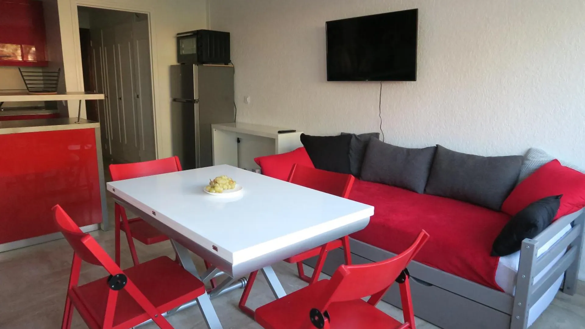 アパート Grand Studio Lumineux Boulouris, Plage 5Min A Pied Saint-Raphaël