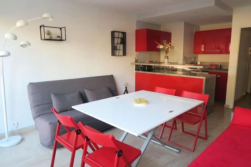 Apartamento Grand Studio Lumineux Boulouris, Plage 5Min A Pied Saint-Raphaël França